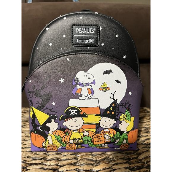Loungefly Peanuts Snoopy Halloween Trick-Or-Treat Mini Backpack Wallet Set - Picture 2 of 10